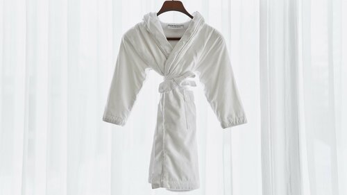 Four Seasons Hotel Tokyo at Marunouchi, Забронировать Отель Отели Тиёда 5 звезд, 5*