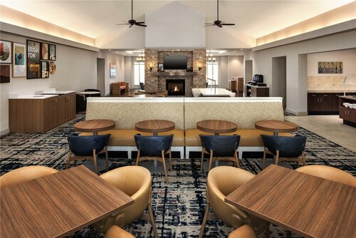 Homewood Suites New Brighton, Забронировать Отель Отели Розвилл с парковкой, Парковка