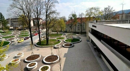 Hotel Poprad, Book Hotel Hoteller i Pardubice Region med parkering, Parkering