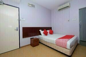 Oyo 251 Intime Hotel