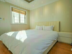 Kylin Villa resort Jeju, Забронировать Курортный отель Отели Согвипхо с бассейном, Бассейн