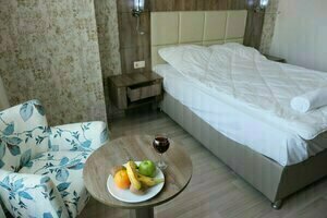 Karat Hotel, Забронировать Отель Отели Средиземноморского региона с парковкой, Парковка