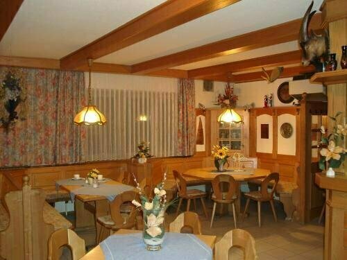 Gästehaus Blauer Bock, Reservar Hotel Pleinfeld Franconian Lake District