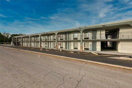 Clarion Pointe Decatur River City, Book Mini-hotel Hoteller i Decatur med morgenmad, nær The Old State Bank, Morgenmad