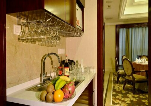 Kunshan Hotel, Book Hotel Yushan 