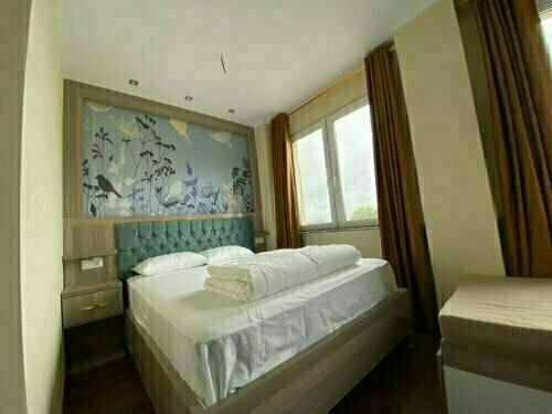Grand Inn, Rezervați Hotel Marzahn-Hellersdorf Berlin