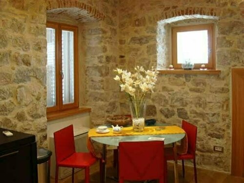 Diocletian Apartments & Rooms, Reserva ahora Apartamento Hoteles en Croatian Islands con aparcamiento, Aparcamiento