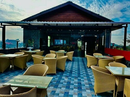 Hotel Suryadev, Забронировать Отель Отели Палампур с парковкой, Парковка