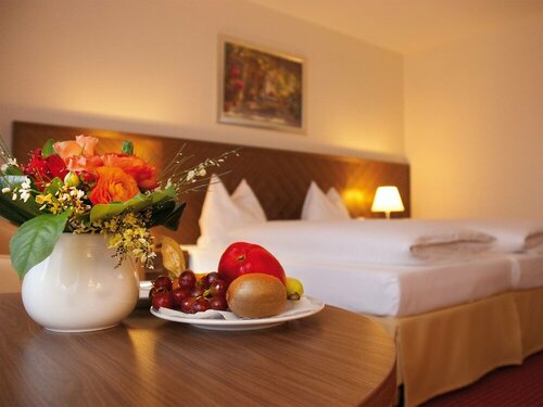 Morada Hotel Gifhorn, Забронировать Отель Изенбюттель Гифхорн