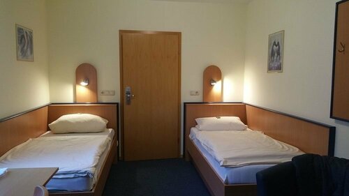 Hotel Münsterer Hof, Buchen Sie Hotel Münster-Sarmsheim Rheinhessen