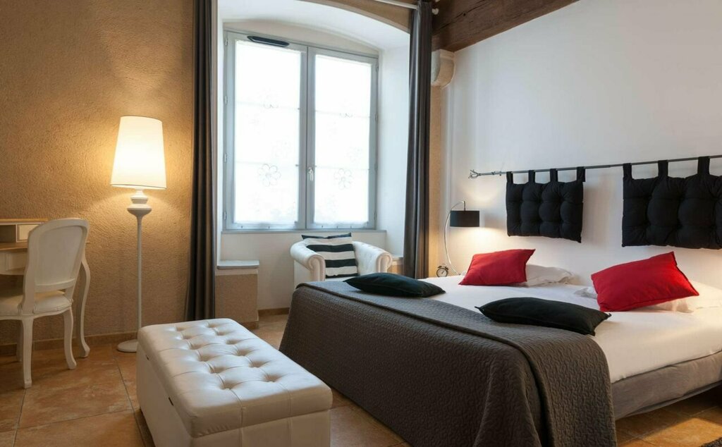 Boutique Hotel & Restaurant