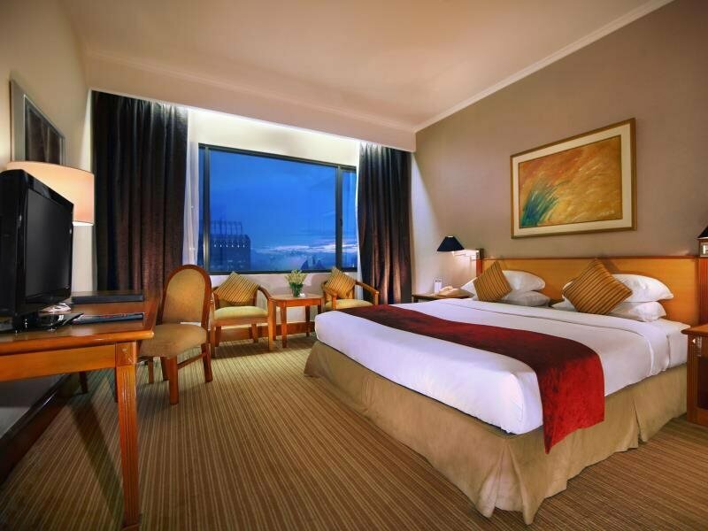 Menara Peninsula Hotel