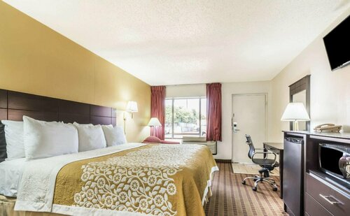 Days Inn by Wyndham South Fort Worth, Забронировать Мини-отель СПА-отели Форт-Уэрт, SPA-услуги