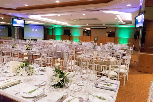Holiday Inn Guadalajara Expo Plaza del Sol by IHG, Забронировать Отель Отели Халиско с парковкой, Парковка