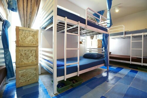 WH Hostel, Забронировать Хостел Отели Бангкока с парковкой, Парковка