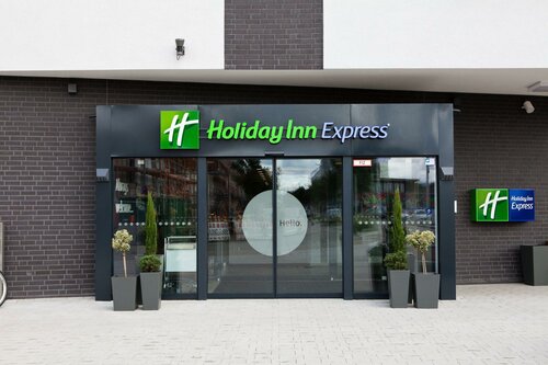 Holiday Inn Express Fürth by IHG, Prenota Hotel Hotel a Media Franconia con piscina, Piscina