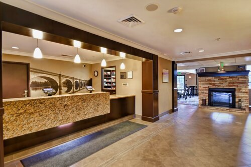 Staybridge Suites Madison - East, an IHG Hotel, Prenota Hotel Hotel a Madison con piscina, Piscina