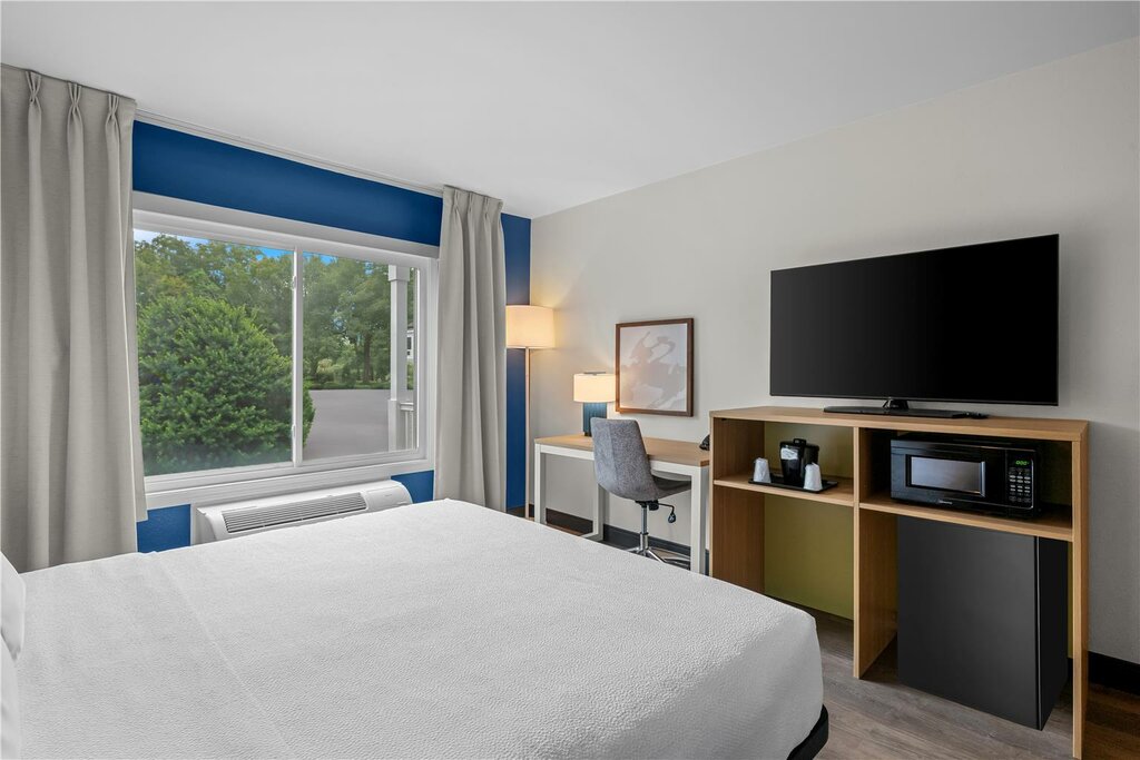 Spark by Hilton Brunswick