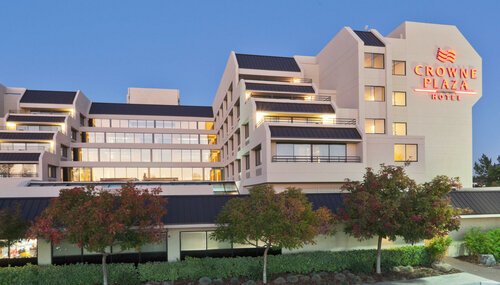 Crowne Plaza Hotel Foster City-San Mateo by IHG, Забронировать Отель Сан-Матео San Mateo County