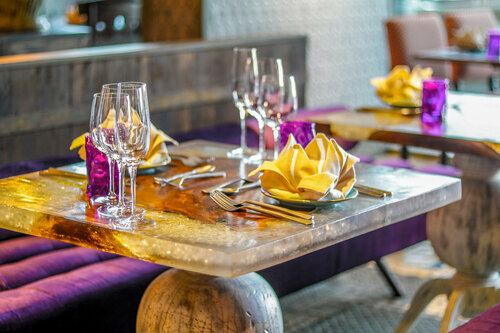 Crowne Plaza Muscat Ocec by IHG Hotel, Boek Hotel 5-sterren hotels in Muscat, 5*