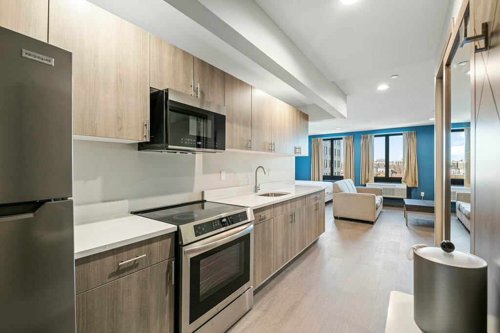 Holiday Inn Express & Suites Bronx - Zoo Area by Ihg