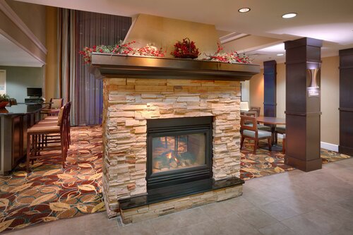 Staybridge Suites Peoria Downtown, an IHG Hotel, Prenota Hotel Peoria Illinois