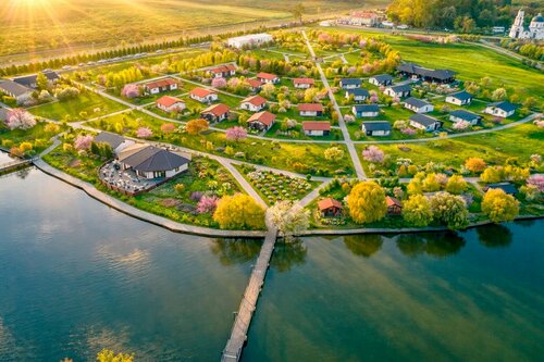 Загородный клуб Фишерикс, Забронировать Отель Первомайское 