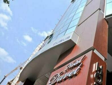 Duvet Center Hotel, Забронировать Отель Скопье Северная Македония, рядом с Площадь Македония