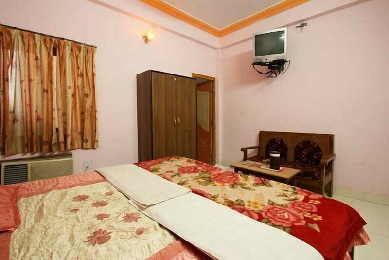 Adb Rooms Hotel Vallabh Darshan