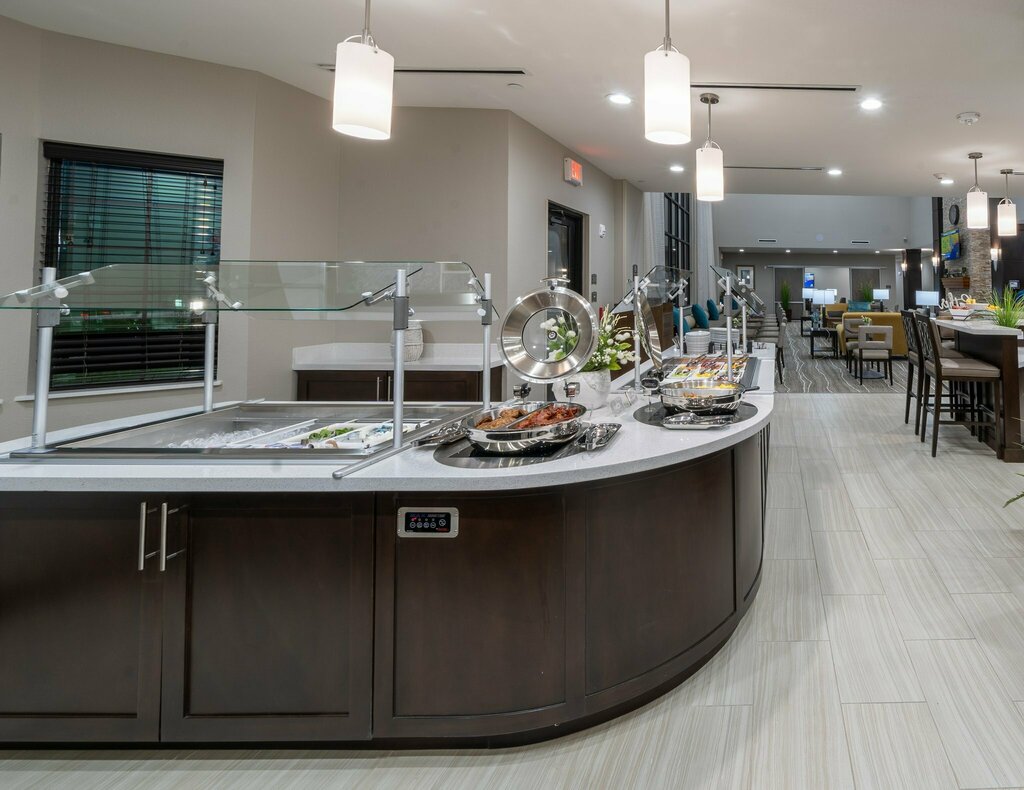 Staybridge Suites - Houston NW Cypress Crossings by IHG