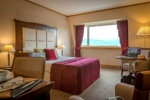 Talbot Hotel Clonmel, Забронировать Отель Клонмел Типперэри