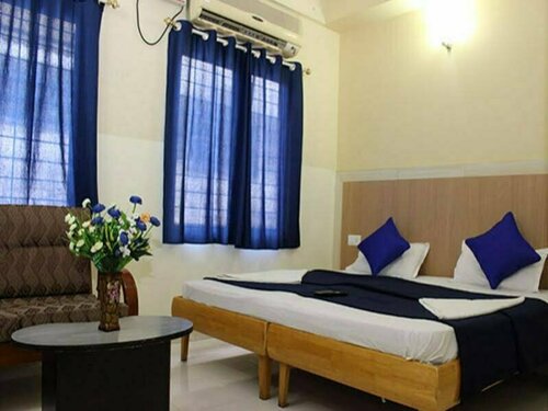Hotel Brundham Comforts, Забронировать Отель Боммасандра Электроник-Сити