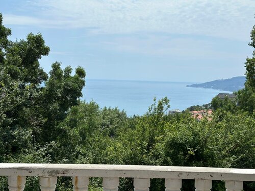 Alba Villa, Rezervasyon Villa Yalta Gavan' otoparklı oteller, Otopark