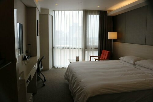 W Hotel Jeju, Забронировать Отель Отели Sanji с бассейном, Бассейн