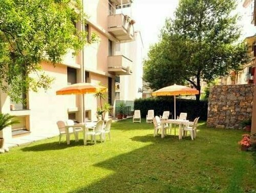 Hotel Miriam, Забронировать Отель Отели Сестри-Леванте 3 звезды, 3*