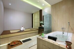 Harper Palembang by ASTON, Забронировать Отель Палембанг Суматра
