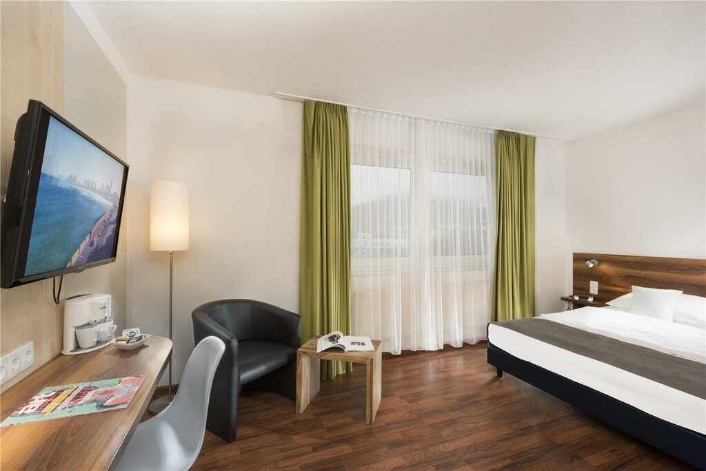 Ambassador Hotel- und Gastst. Betriebs- und Verw. GmbH