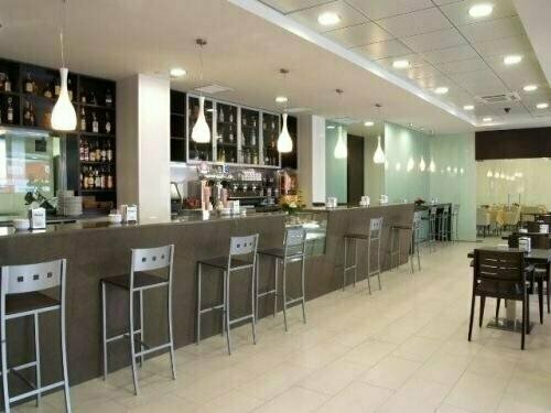 Hotel Manzanil, Забронировать Отель Лоха Granada Province