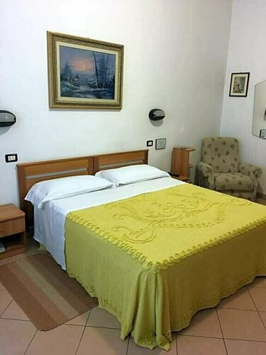 Hotel Dora, Reservar Hotel Hotéis em Borgo Dora com estacionamento, Estacionamento