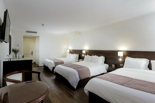 MR Hotel Providencia (ex Hotel Neruda), Забронировать Отель Провиденсия Сантьяго