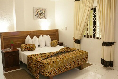 Coconut Grove Sakumono Hotel, Book Hotel Hoteller i Greater Accra med parkering, Parkering
