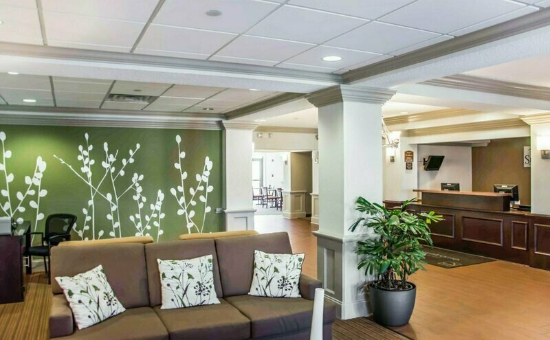 Ramada by Wyndham Jackson Ms
