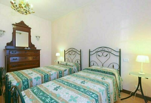 Villa Medina - Goelba, Buchen Sie Villa Porto Azzurro Elba