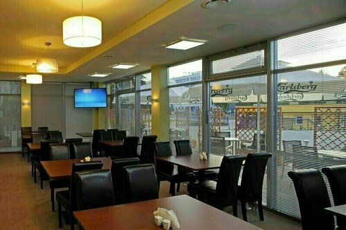 Hotel Arena Expo, Забронировать Отель Отели Гданьска с парковкой, Парковка