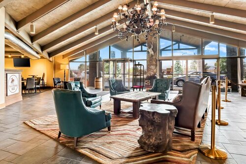 Best Western Outlaw Inn, Prenota Hotel Hotel a Michigan con parcheggio, Parcheggio