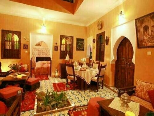Riad Dar Talah, Prenota Bed & breakfast Medina Marrakech