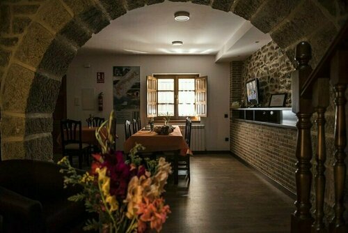Dos Aguas Arribes, Book Hotel Hoteller i Castile and Leon med parkering, Parkering
