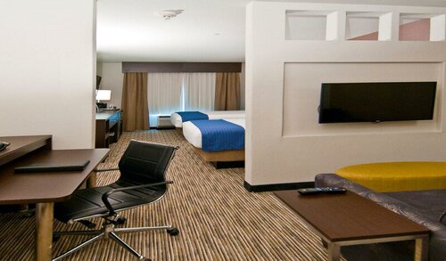Holiday Inn Austin Airport by IHG, Забронировать Отель Остин Greater Austin