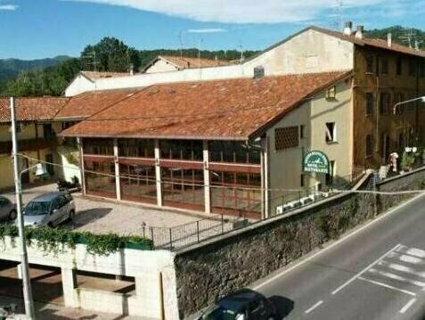 Hotel Locanda dellOca Bianca, Book Hotel Hotels in Como with Breakfast, Breakfasts