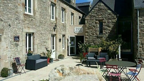 Hôtel La Roche du Marais, Reservar Hotel Hotéis em Normandy com estacionamento, Estacionamento